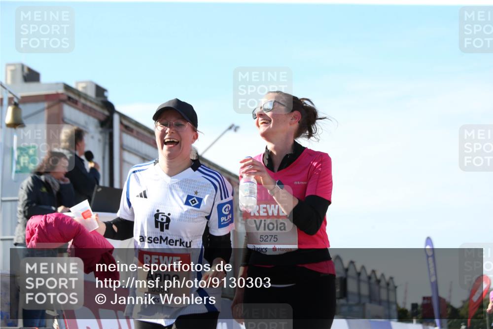 03.10.2025 - Köhlbrandbrückenlauf Jannik Wohlers http://msf.ph/oto/9130303 03.10.2025 13:46:51 Ziel 5275, 5295, 5372, 5388, 5759 meine-sportfotos.de