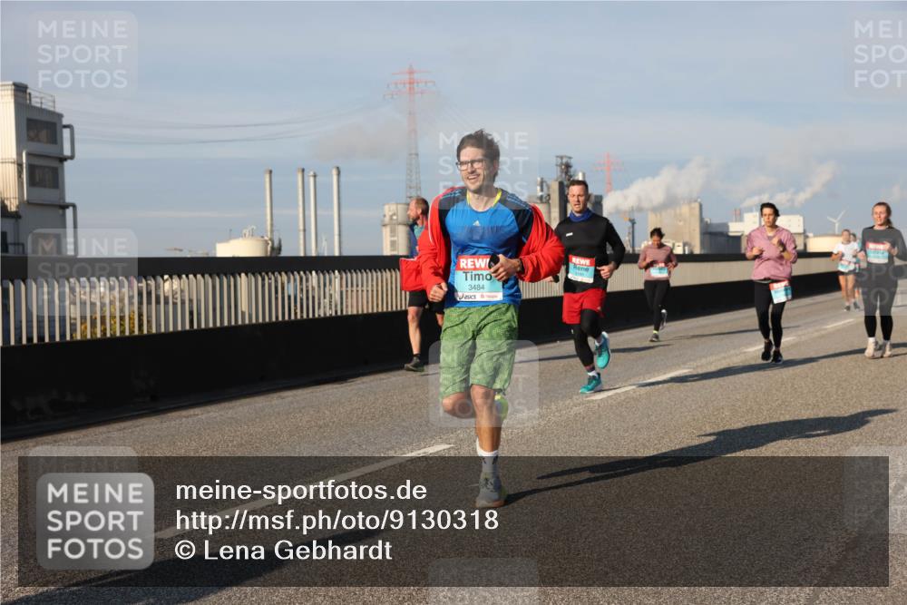 03.10.2025 - Köhlbrandbrückenlauf Lena Gebhardt http://msf.ph/oto/9130318 03.10.2025 09:49:26 Position 2 3484 meine-sportfotos.de