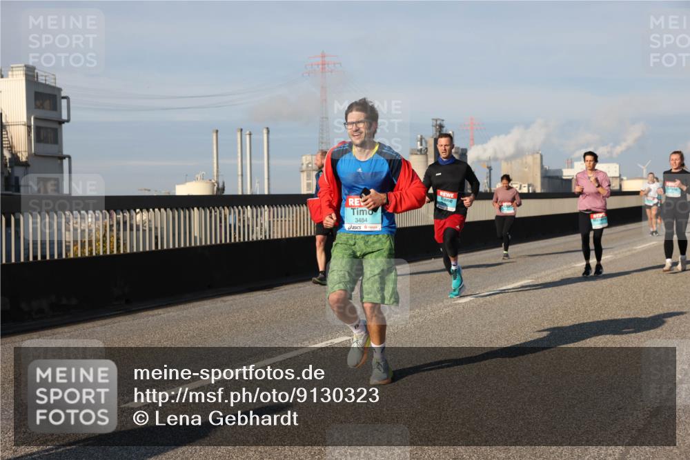 03.10.2025 - Köhlbrandbrückenlauf Lena Gebhardt http://msf.ph/oto/9130323 03.10.2025 09:49:26 Position 2 3484 meine-sportfotos.de