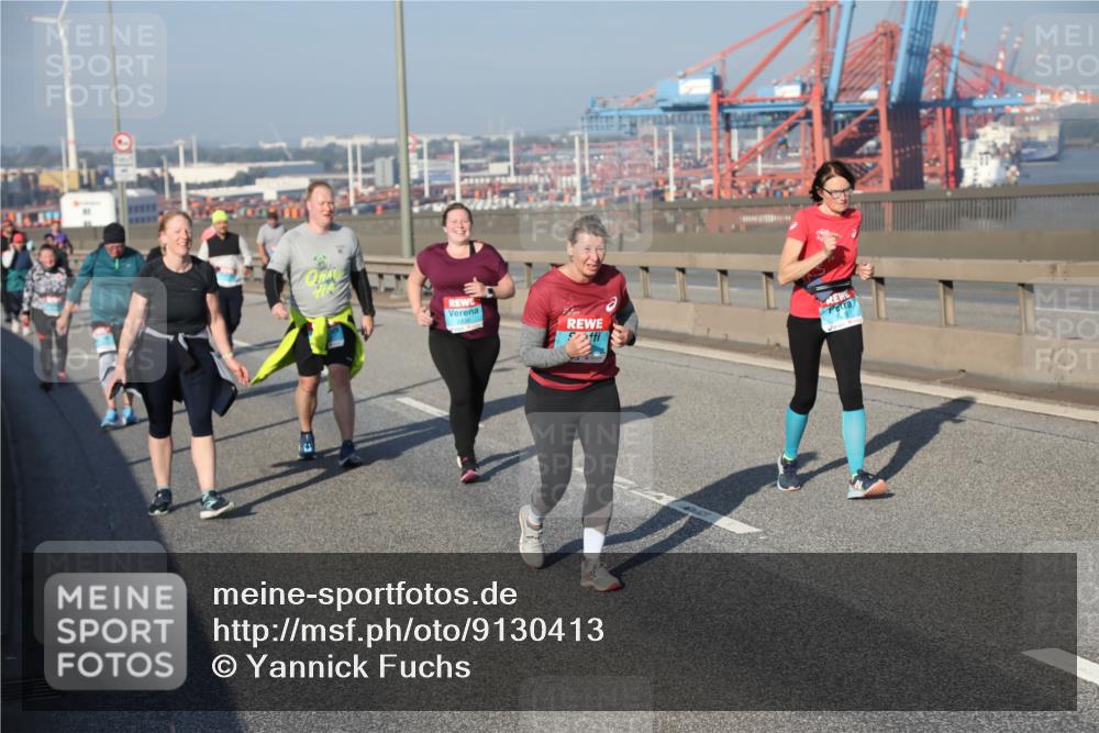 03.10.2025 - Köhlbrandbrückenlauf Yannick Fuchs http://msf.ph/oto/9130413 03.10.2025 09:02:52 Position 2  meine-sportfotos.de