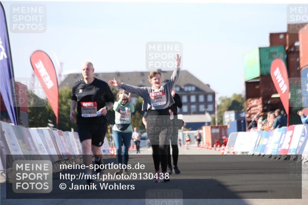 03.10.2025 - Köhlbrandbrückenlauf Jannik Wohlers http://msf.ph/oto/9130438 03.10.2025 13:47:05 Ziel 5136, 5295, 6558 meine-sportfotos.de