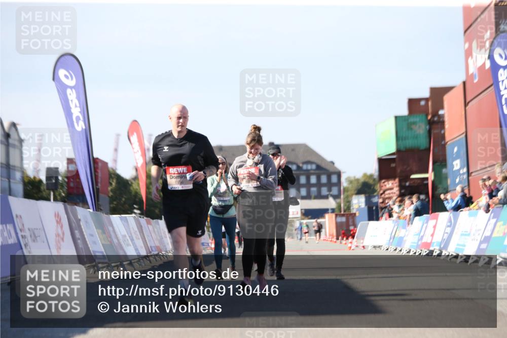 03.10.2025 - Köhlbrandbrückenlauf Jannik Wohlers http://msf.ph/oto/9130446 03.10.2025 13:47:07 Ziel 5136, 6073, 6558 meine-sportfotos.de