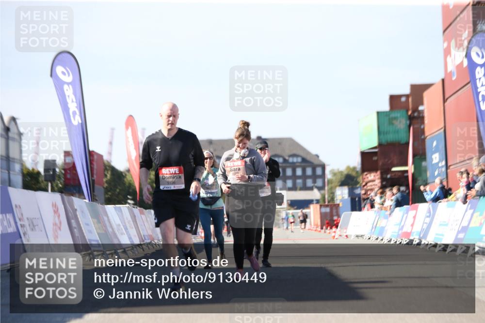 03.10.2025 - Köhlbrandbrückenlauf Jannik Wohlers http://msf.ph/oto/9130449 03.10.2025 13:47:07 Ziel 5136, 6073, 6558 meine-sportfotos.de