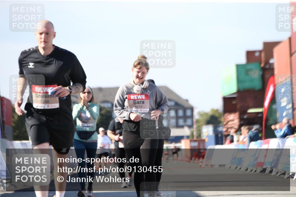 03.10.2025 - Köhlbrandbrückenlauf Jannik Wohlers http://msf.ph/oto/9130455 03.10.2025 13:47:08 Ziel 5136, 6073, 6558 meine-sportfotos.de