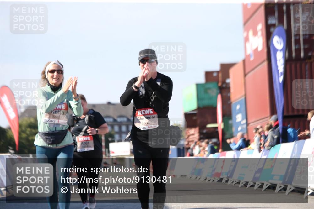 03.10.2025 - Köhlbrandbrückenlauf Jannik Wohlers http://msf.ph/oto/9130481 03.10.2025 13:47:12 Ziel 5136, 5293, 5635, 5636, 6073 meine-sportfotos.de