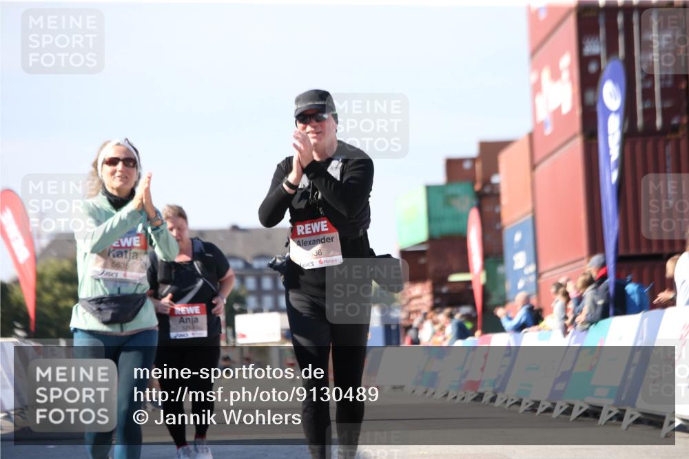 03.10.2025 - Köhlbrandbrückenlauf Jannik Wohlers http://msf.ph/oto/9130489 03.10.2025 13:47:13 Ziel 5136, 5293, 5635, 5636, 6073 meine-sportfotos.de