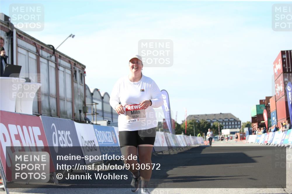 03.10.2025 - Köhlbrandbrückenlauf Jannik Wohlers http://msf.ph/oto/9130572 03.10.2025 13:47:30 Ziel 5534 meine-sportfotos.de