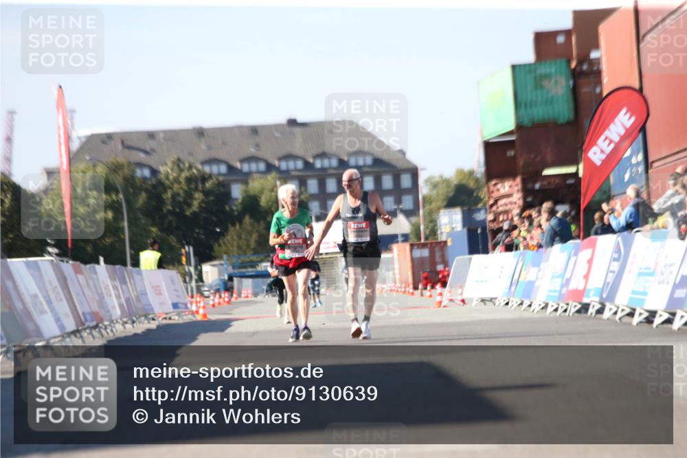 03.10.2025 - Köhlbrandbrückenlauf Jannik Wohlers http://msf.ph/oto/9130639 03.10.2025 13:47:59 Ziel 4980 meine-sportfotos.de