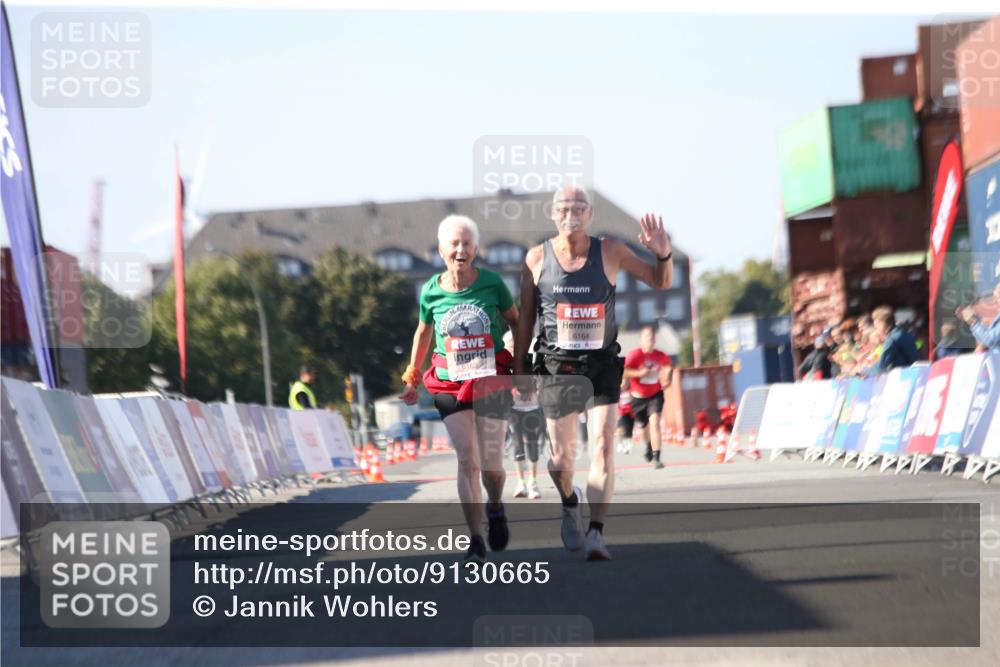 03.10.2025 - Köhlbrandbrückenlauf Jannik Wohlers http://msf.ph/oto/9130665 03.10.2025 13:48:05 Ziel  meine-sportfotos.de