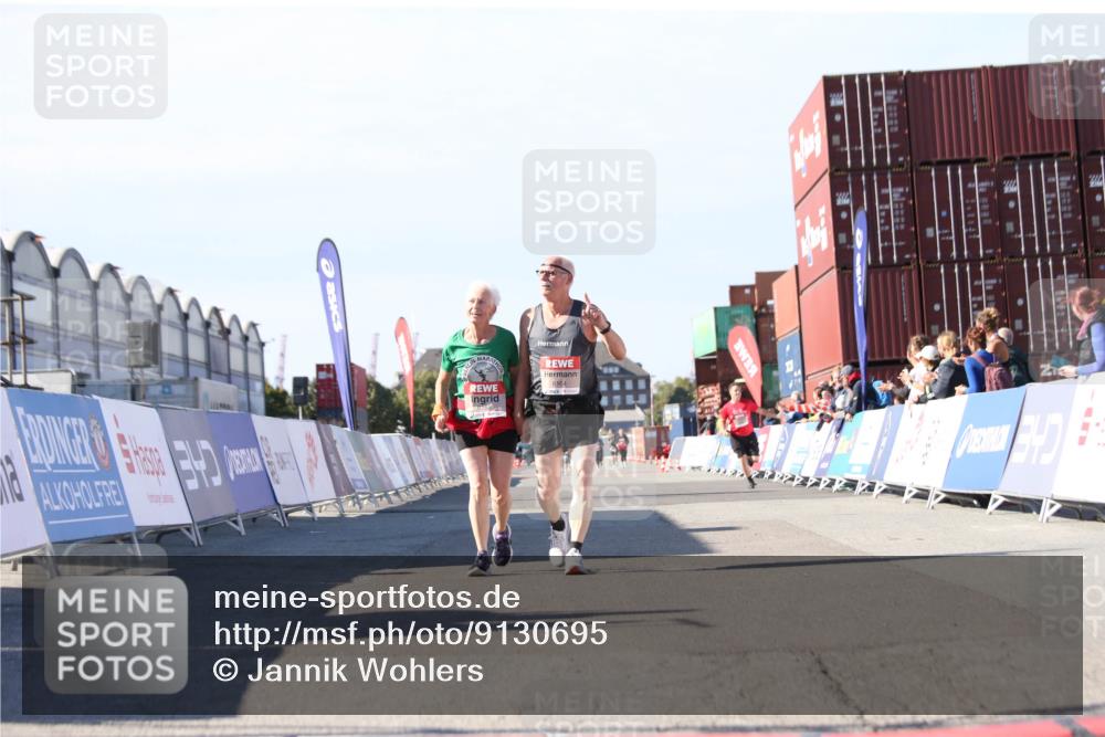 03.10.2025 - Köhlbrandbrückenlauf Jannik Wohlers http://msf.ph/oto/9130695 03.10.2025 13:48:10 Ziel 6164, 6165 meine-sportfotos.de
