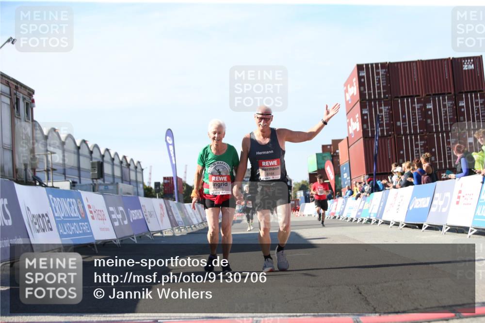 03.10.2025 - Köhlbrandbrückenlauf Jannik Wohlers http://msf.ph/oto/9130706 03.10.2025 13:48:12 Ziel 5735, 6164, 6165 meine-sportfotos.de