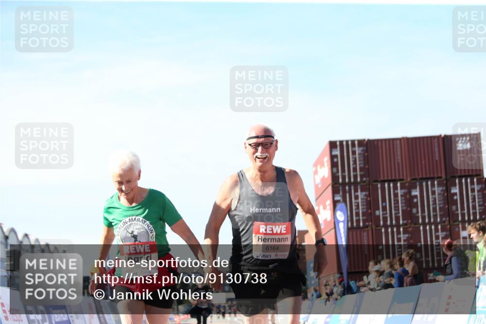 03.10.2025 - Köhlbrandbrückenlauf Jannik Wohlers http://msf.ph/oto/9130738 03.10.2025 13:48:13 Ziel 5735, 6164, 6165 meine-sportfotos.de