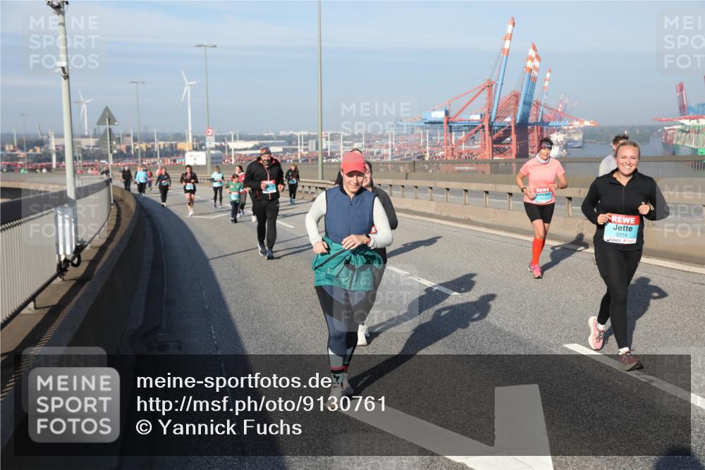 03.10.2025 - Köhlbrandbrückenlauf Yannick Fuchs http://msf.ph/oto/9130761 03.10.2025 09:03:08 Position 2 3374 meine-sportfotos.de