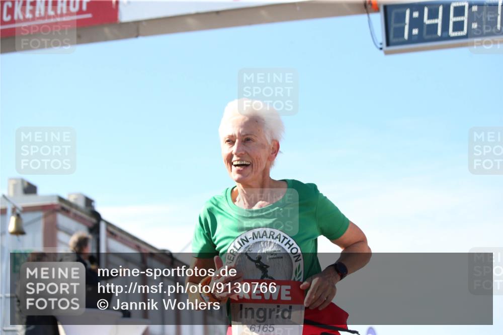 03.10.2025 - Köhlbrandbrückenlauf Jannik Wohlers http://msf.ph/oto/9130766 03.10.2025 13:48:15 Ziel 4824, 5735, 6164, 6165 meine-sportfotos.de