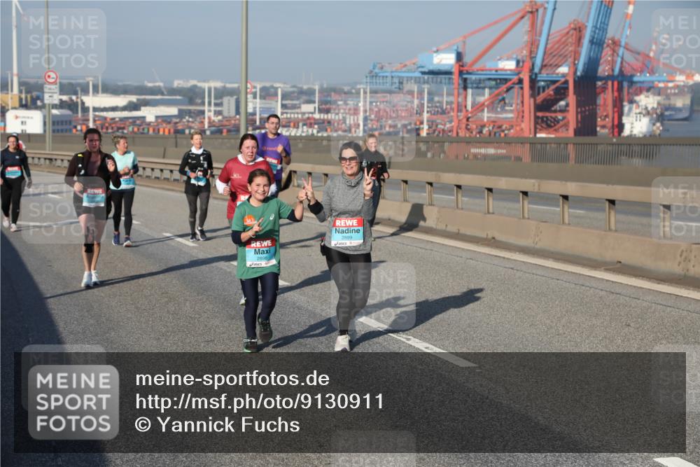 03.10.2025 - Köhlbrandbrückenlauf Yannick Fuchs http://msf.ph/oto/9130911 03.10.2025 09:03:14 Position 2 2899, 2898 meine-sportfotos.de