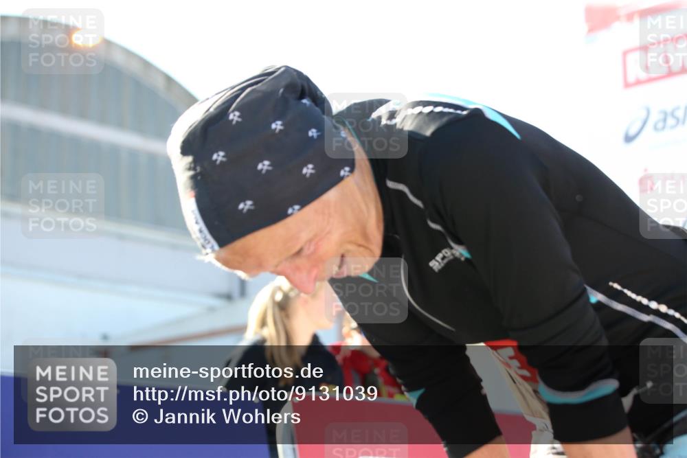 03.10.2025 - Köhlbrandbrückenlauf Jannik Wohlers http://msf.ph/oto/9131039 03.10.2025 13:48:53 Ziel 4157, 4273, 5216, 5497, 5581, 6096 meine-sportfotos.de