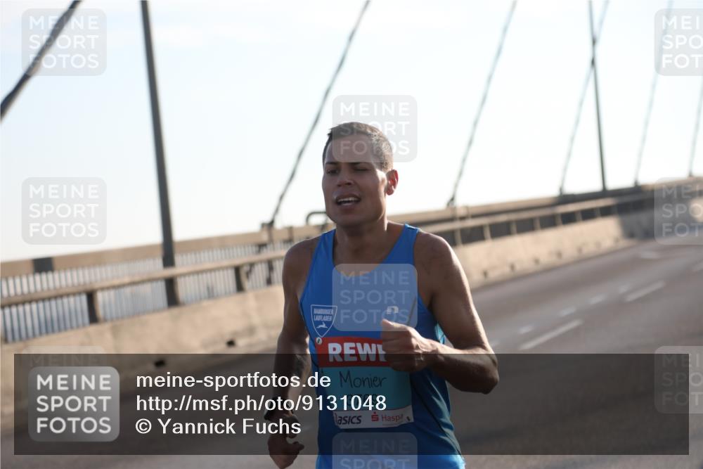 03.10.2025 - Köhlbrandbrückenlauf Yannick Fuchs http://msf.ph/oto/9131048 03.10.2025 08:16:31 Position 1 3769 meine-sportfotos.de