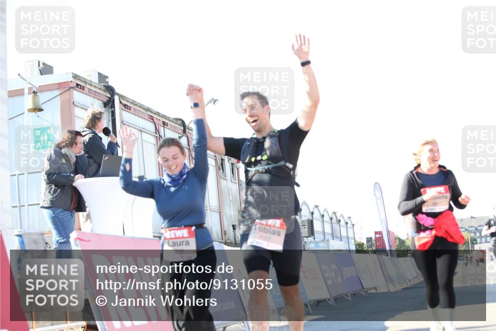 03.10.2025 - Köhlbrandbrückenlauf Jannik Wohlers http://msf.ph/oto/9131055 03.10.2025 13:48:54 Ziel 4157, 4273, 5216, 5497, 5581, 6096 meine-sportfotos.de