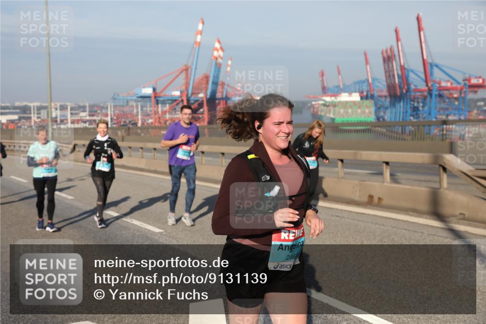 03.10.2025 - Köhlbrandbrückenlauf Yannick Fuchs http://msf.ph/oto/9131139 03.10.2025 09:03:20 Position 2 286 meine-sportfotos.de