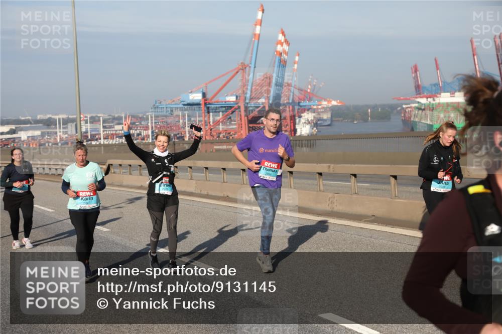 03.10.2025 - Köhlbrandbrückenlauf Yannick Fuchs http://msf.ph/oto/9131145 03.10.2025 09:03:20 Position 2 2927, 2926 meine-sportfotos.de