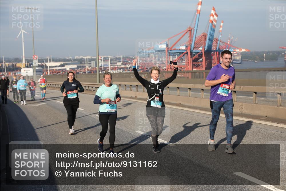03.10.2025 - Köhlbrandbrückenlauf Yannick Fuchs http://msf.ph/oto/9131162 03.10.2025 09:03:20 Position 2 928, 2988 meine-sportfotos.de