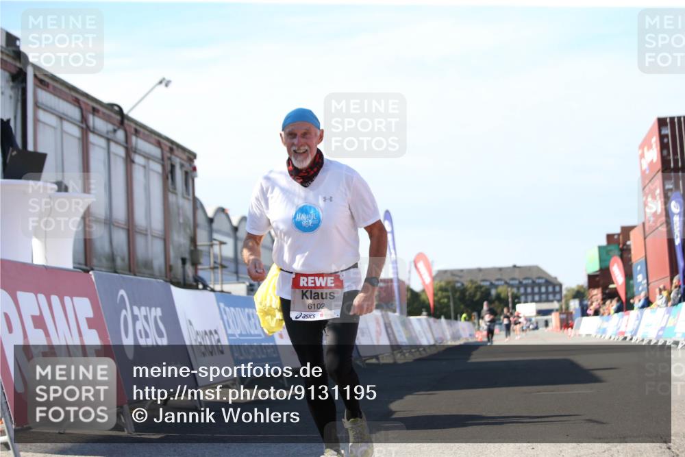 03.10.2025 - Köhlbrandbrückenlauf Jannik Wohlers http://msf.ph/oto/9131195 03.10.2025 13:49:26 Ziel 5736, 6102 meine-sportfotos.de