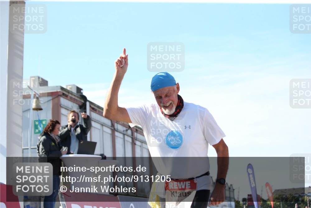 03.10.2025 - Köhlbrandbrückenlauf Jannik Wohlers http://msf.ph/oto/9131205 03.10.2025 13:49:27 Ziel 5736, 6102 meine-sportfotos.de