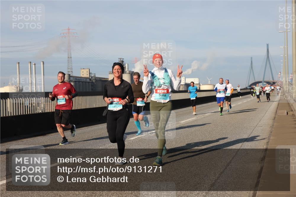 03.10.2025 - Köhlbrandbrückenlauf Lena Gebhardt http://msf.ph/oto/9131271 03.10.2025 09:49:57 Position 2 1496, 1730 meine-sportfotos.de