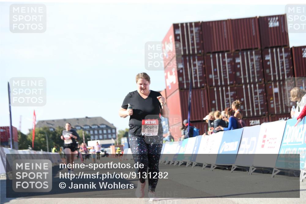 03.10.2025 - Köhlbrandbrückenlauf Jannik Wohlers http://msf.ph/oto/9131282 03.10.2025 13:49:50 Ziel 5316, 6123 meine-sportfotos.de
