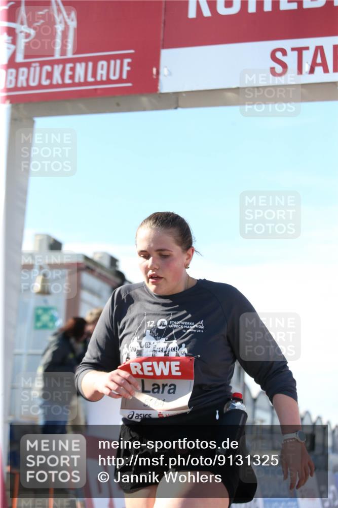 03.10.2025 - Köhlbrandbrückenlauf Jannik Wohlers http://msf.ph/oto/9131325 03.10.2025 13:50:00 Ziel 5316, 5364 meine-sportfotos.de