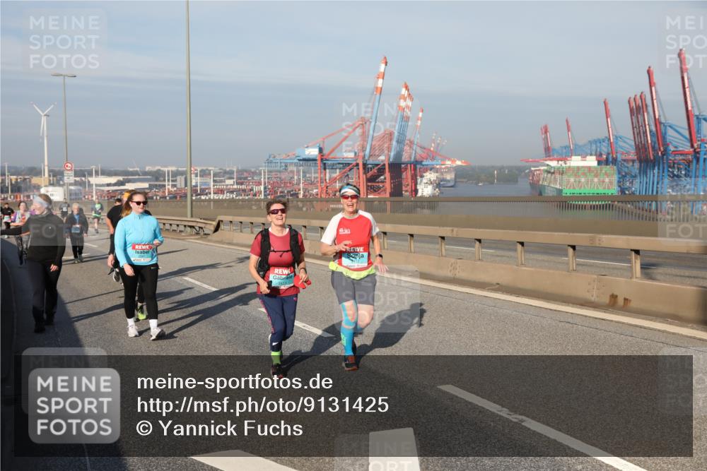 03.10.2025 - Köhlbrandbrückenlauf Yannick Fuchs http://msf.ph/oto/9131425 03.10.2025 09:03:32 Position 2 3413 meine-sportfotos.de