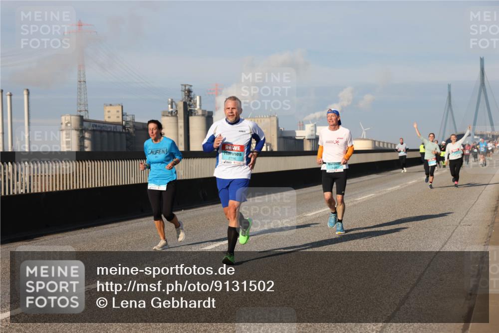 03.10.2025 - Köhlbrandbrückenlauf Lena Gebhardt http://msf.ph/oto/9131502 03.10.2025 09:50:00 Position 2 2716 meine-sportfotos.de