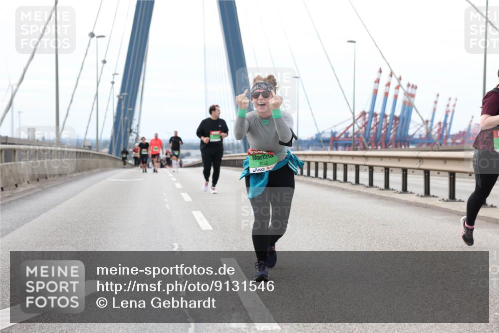 03.10.2025 - Köhlbrandbrückenlauf Lena Gebhardt http://msf.ph/oto/9131546 03.10.2025 16:08:18 Position 2 8232 meine-sportfotos.de