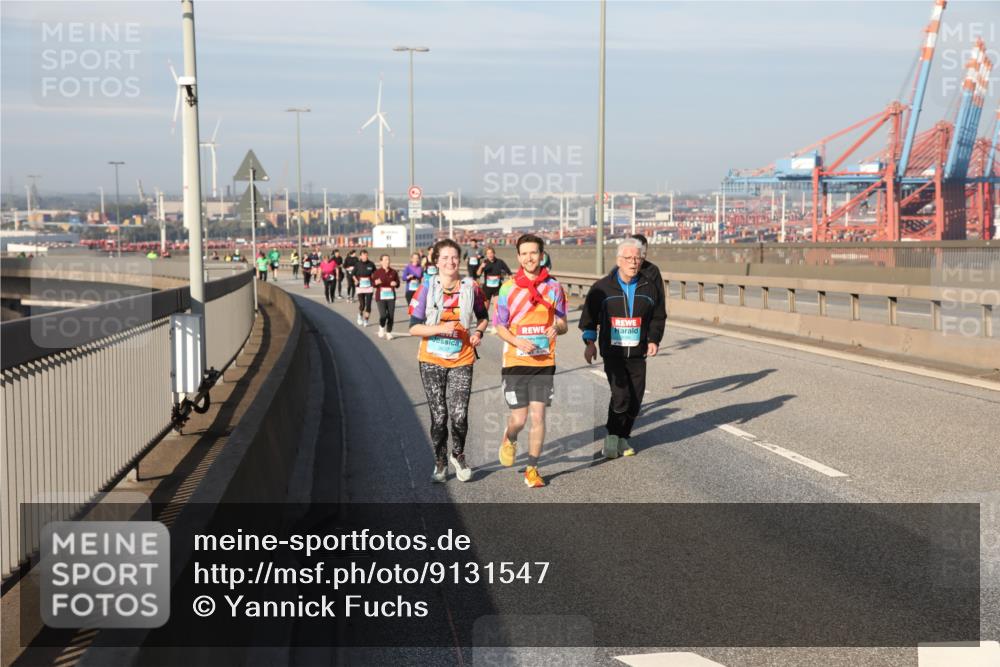 03.10.2025 - Köhlbrandbrückenlauf Yannick Fuchs http://msf.ph/oto/9131547 03.10.2025 09:03:39 Position 2  meine-sportfotos.de