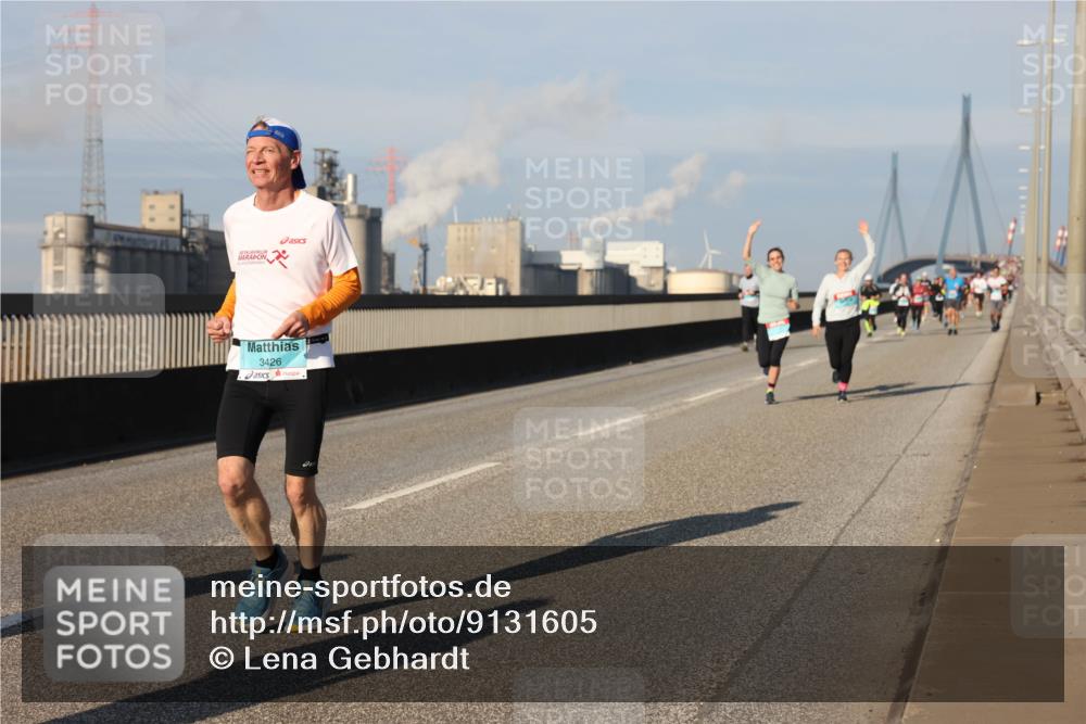 03.10.2025 - Köhlbrandbrückenlauf Lena Gebhardt http://msf.ph/oto/9131605 03.10.2025 09:50:02 Position 2 3426 meine-sportfotos.de