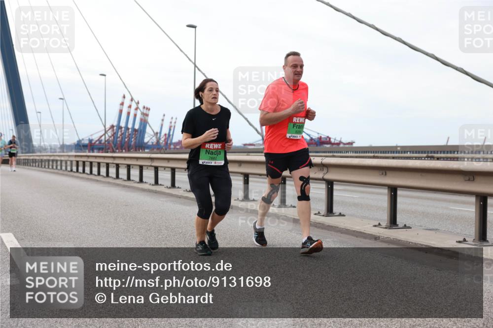 03.10.2025 - Köhlbrandbrückenlauf Lena Gebhardt http://msf.ph/oto/9131698 03.10.2025 16:08:34 Position 2 7682, 8284, 3 meine-sportfotos.de