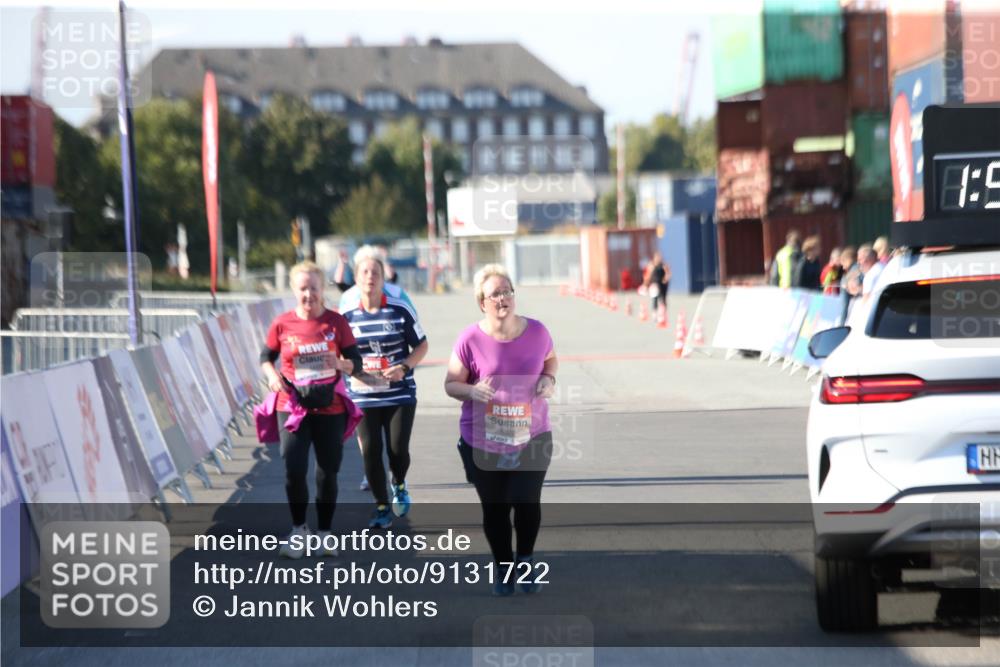 03.10.2025 - Köhlbrandbrückenlauf Jannik Wohlers http://msf.ph/oto/9131722 03.10.2025 13:53:52 Ziel 5819, 6529 meine-sportfotos.de