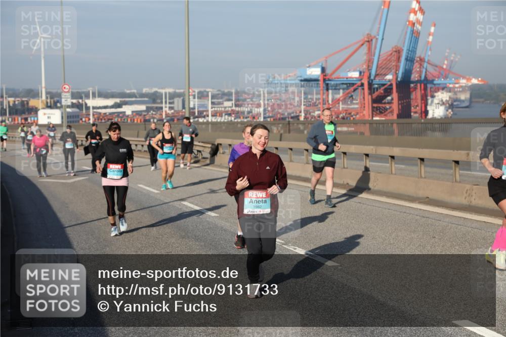 03.10.2025 - Köhlbrandbrückenlauf Yannick Fuchs http://msf.ph/oto/9131733 03.10.2025 09:03:47 Position 2 1982 meine-sportfotos.de