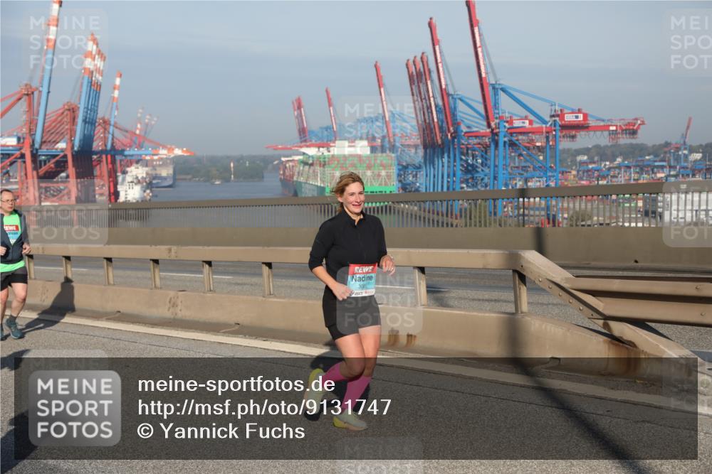 03.10.2025 - Köhlbrandbrückenlauf Yannick Fuchs http://msf.ph/oto/9131747 03.10.2025 09:03:48 Position 2 3095 meine-sportfotos.de