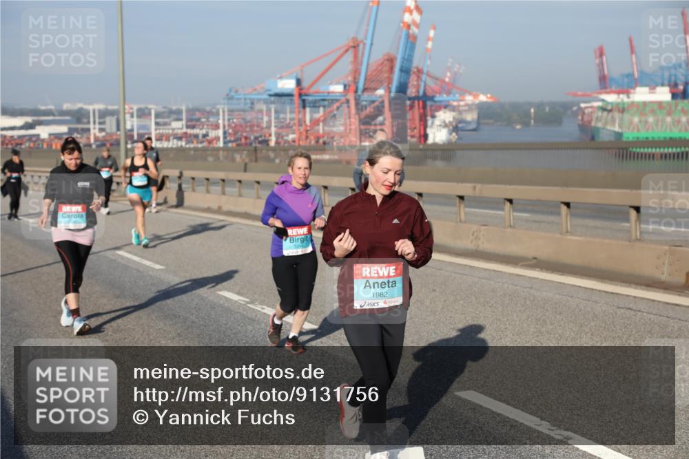 03.10.2025 - Köhlbrandbrückenlauf Yannick Fuchs http://msf.ph/oto/9131756 03.10.2025 09:03:49 Position 2 1982 meine-sportfotos.de