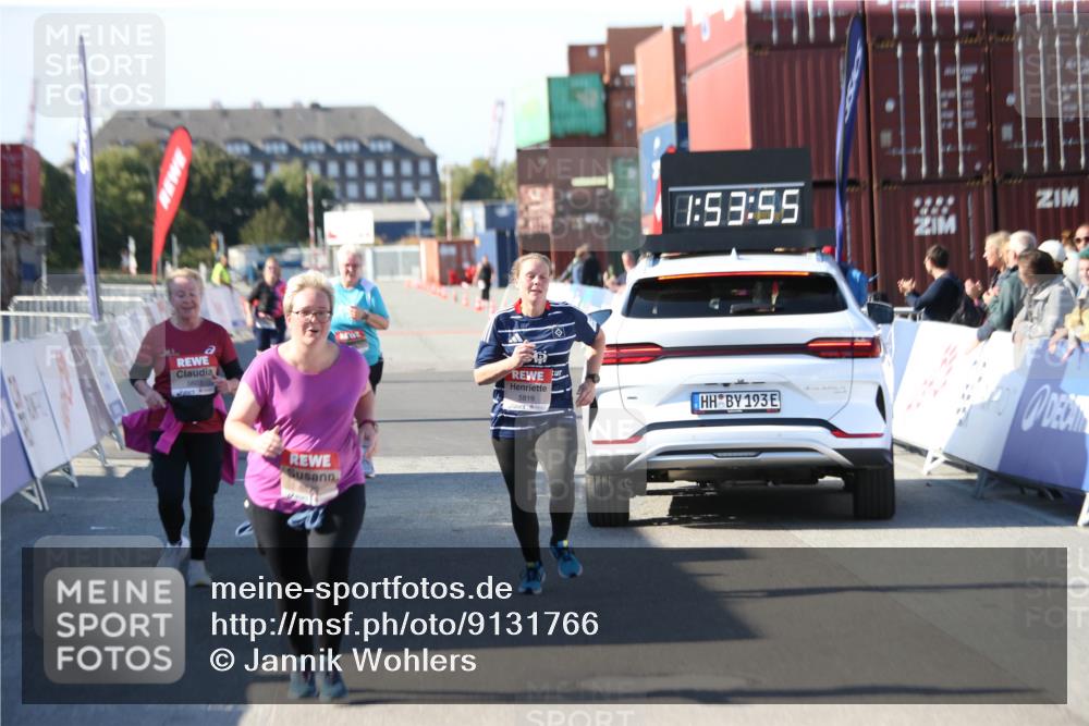 03.10.2025 - Köhlbrandbrückenlauf Jannik Wohlers http://msf.ph/oto/9131766 03.10.2025 13:53:56 Ziel 5603, 5819, 6529 meine-sportfotos.de