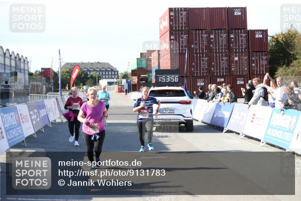 03.10.2025 - Köhlbrandbrückenlauf Jannik Wohlers http://msf.ph/oto/9131783 03.10.2025 13:53:56 Ziel 5603, 5819, 6529 meine-sportfotos.de