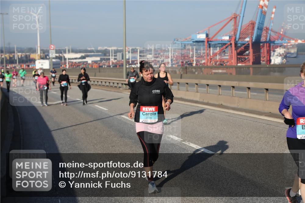 03.10.2025 - Köhlbrandbrückenlauf Yannick Fuchs http://msf.ph/oto/9131784 03.10.2025 09:03:50 Position 2 2535 meine-sportfotos.de