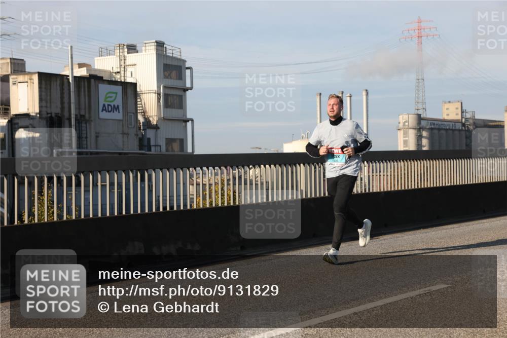 03.10.2025 - Köhlbrandbrückenlauf Lena Gebhardt http://msf.ph/oto/9131829 03.10.2025 09:50:12 Position 2 1505 meine-sportfotos.de