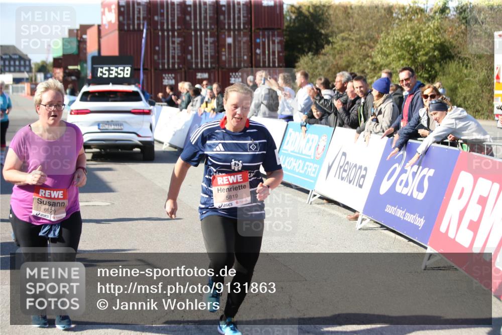 03.10.2025 - Köhlbrandbrückenlauf Jannik Wohlers http://msf.ph/oto/9131863 03.10.2025 13:53:58 Ziel 5603, 5819, 6529, 6549 meine-sportfotos.de