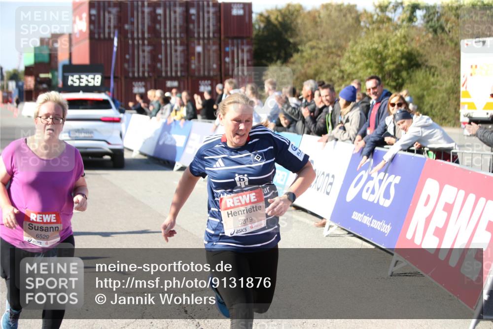 03.10.2025 - Köhlbrandbrückenlauf Jannik Wohlers http://msf.ph/oto/9131876 03.10.2025 13:53:59 Ziel 5603, 5819, 6529, 6549 meine-sportfotos.de