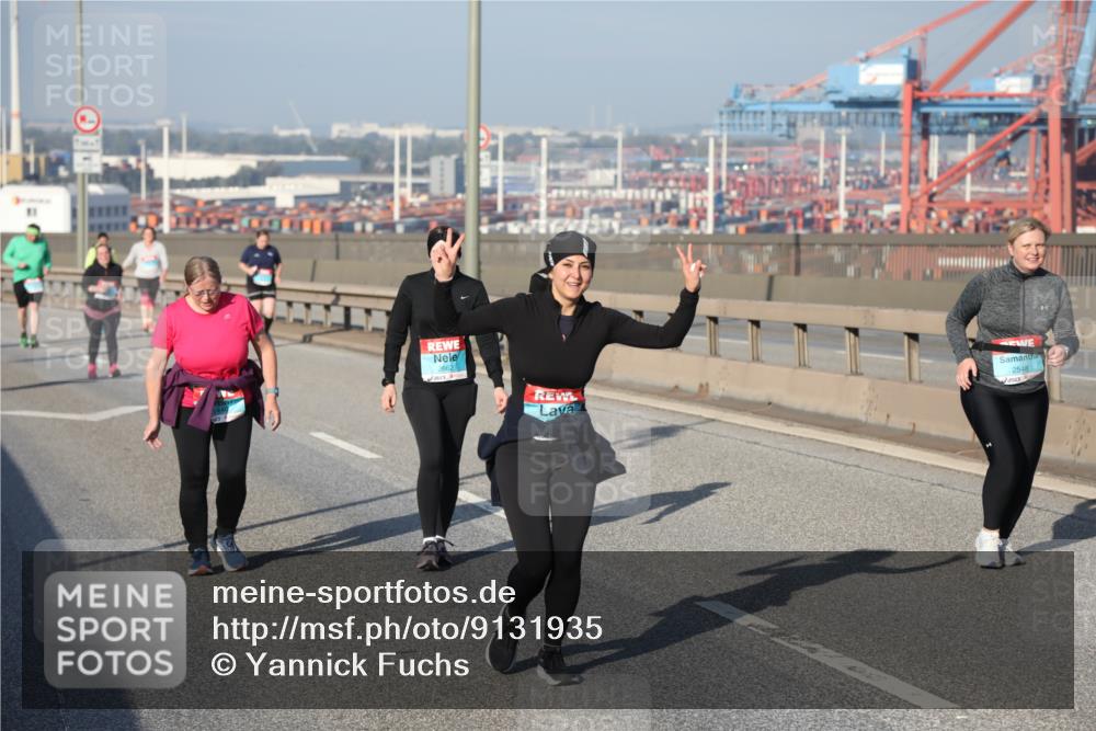 03.10.2025 - Köhlbrandbrückenlauf Yannick Fuchs http://msf.ph/oto/9131935 03.10.2025 09:03:57 Position 2 2548 meine-sportfotos.de