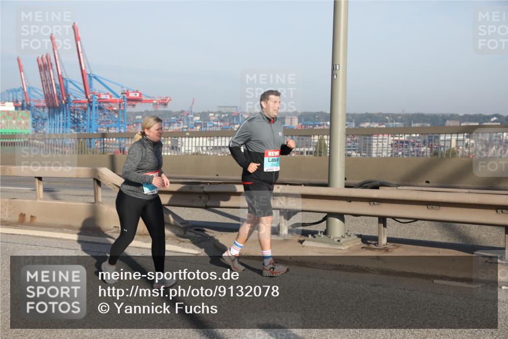 03.10.2025 - Köhlbrandbrückenlauf Yannick Fuchs http://msf.ph/oto/9132078 03.10.2025 09:04:01 Position 2 2182, 118 meine-sportfotos.de