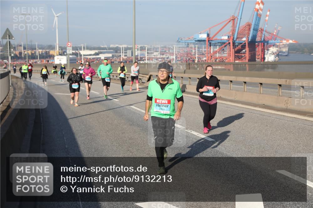 03.10.2025 - Köhlbrandbrückenlauf Yannick Fuchs http://msf.ph/oto/9132213 03.10.2025 09:04:08 Position 2 2453 meine-sportfotos.de