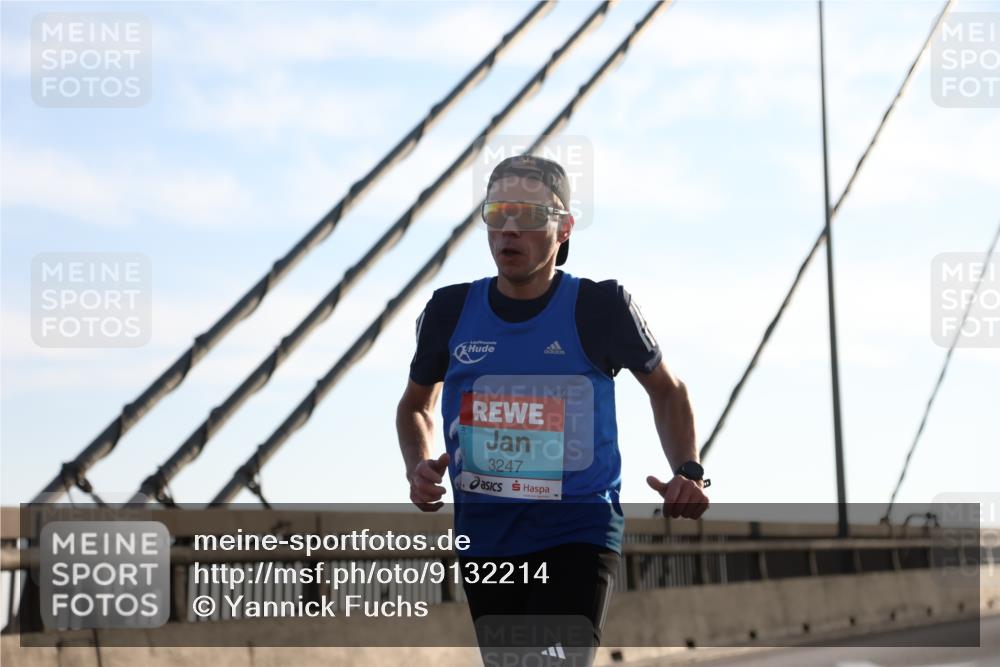 03.10.2025 - Köhlbrandbrückenlauf Yannick Fuchs http://msf.ph/oto/9132214 03.10.2025 08:17:18 Position 1 3247 meine-sportfotos.de